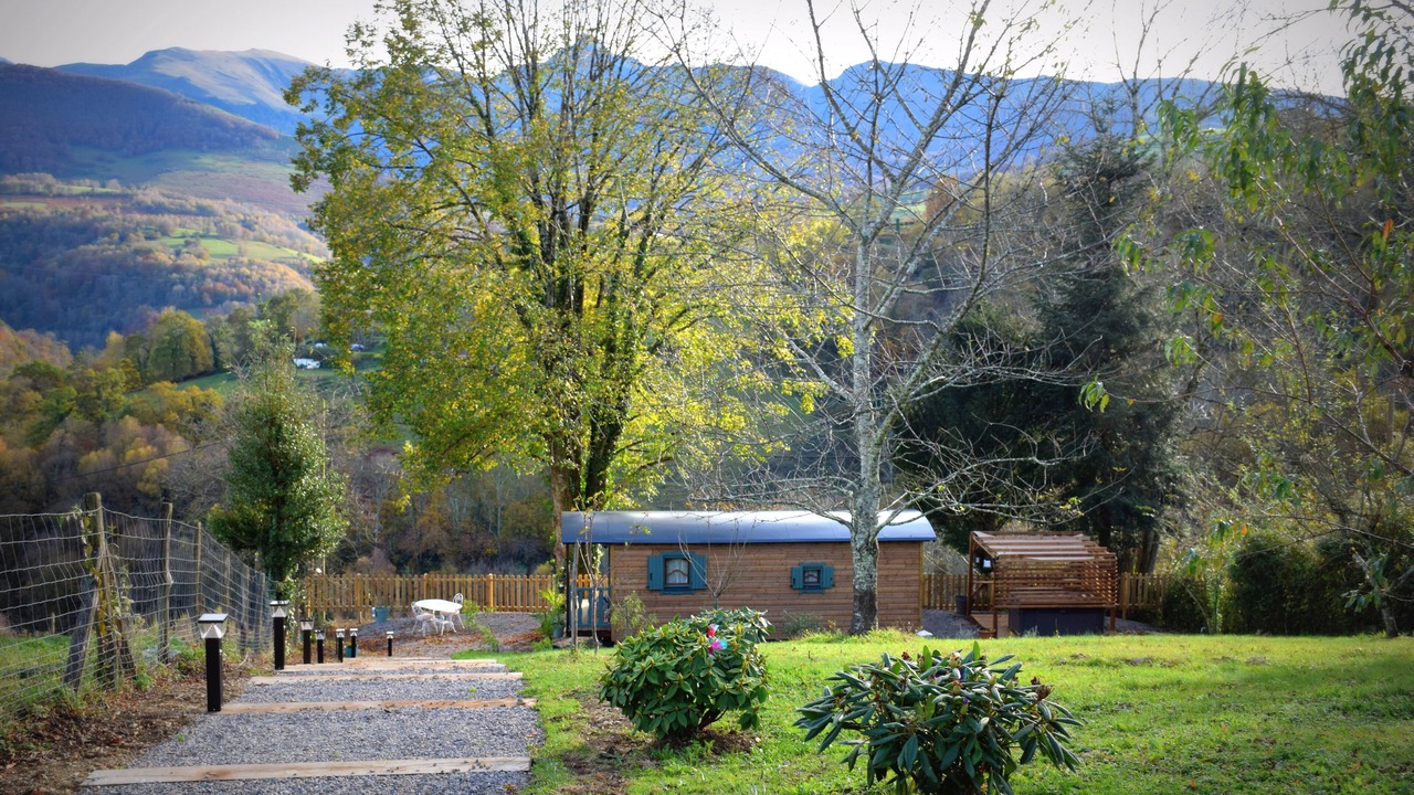 Photo of Outdoor in Neuilh