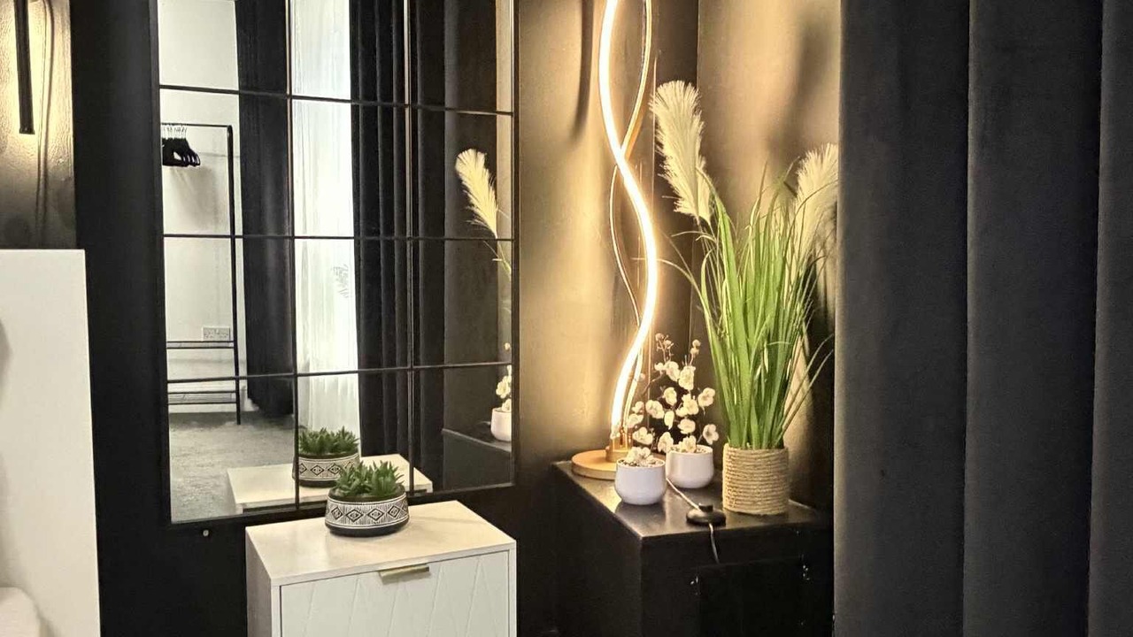 Photo of Bedroom in Lampeter