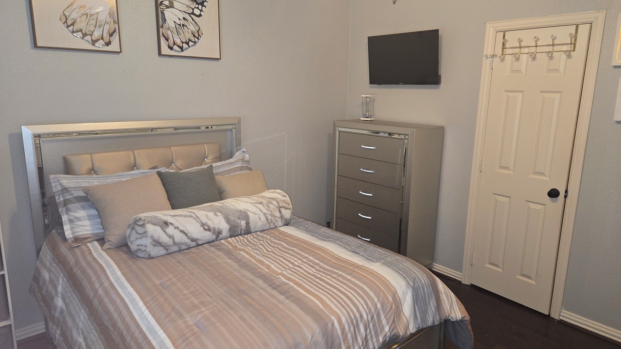 Photo of Bedroom in DeSoto