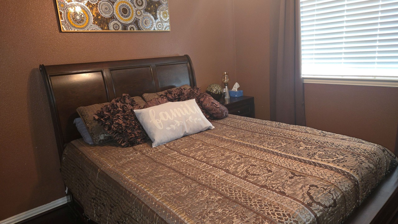 Photo of Bedroom in DeSoto