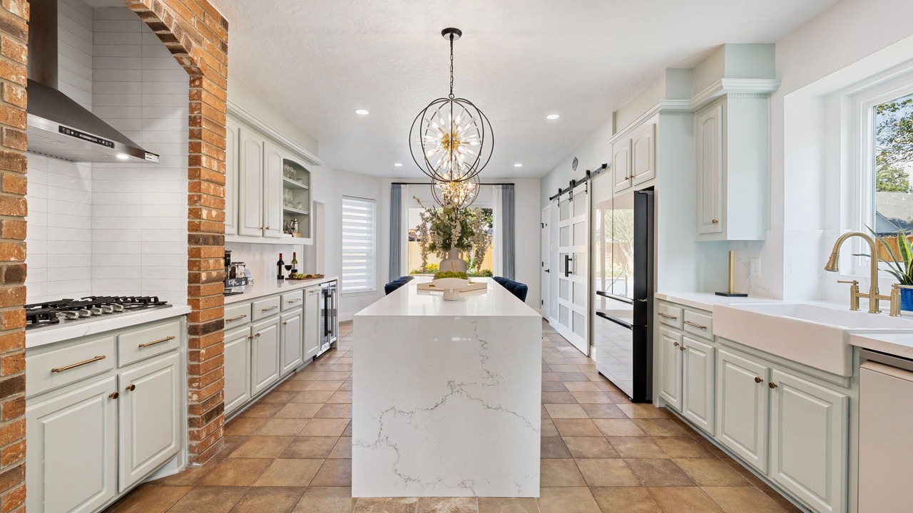 Photo of Kitchen in Pinehurst Of Atascocita