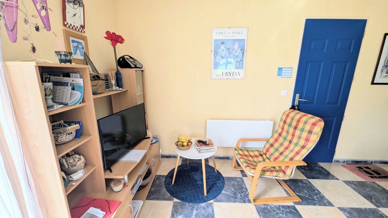 Photo of Livingroom in Annoville