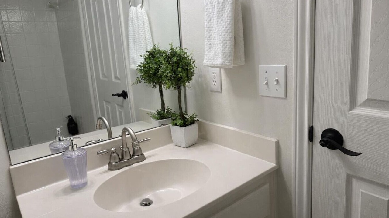 Photo of Bathroom in Deer Creek Ranch