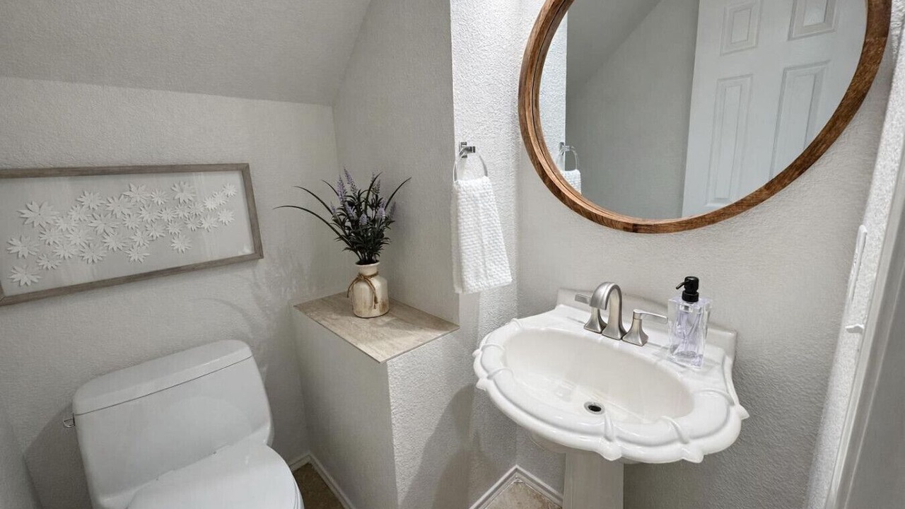 Photo of Bathroom in Deer Creek Ranch