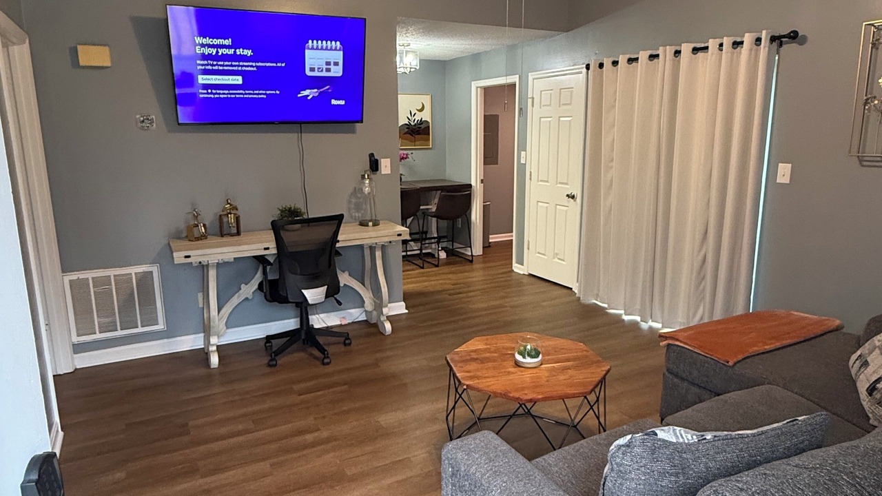 Photo of Livingroom in Warner Robins