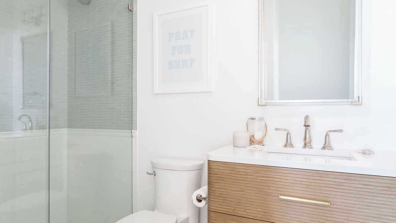 Photo of Bathroom in Sunset Beach