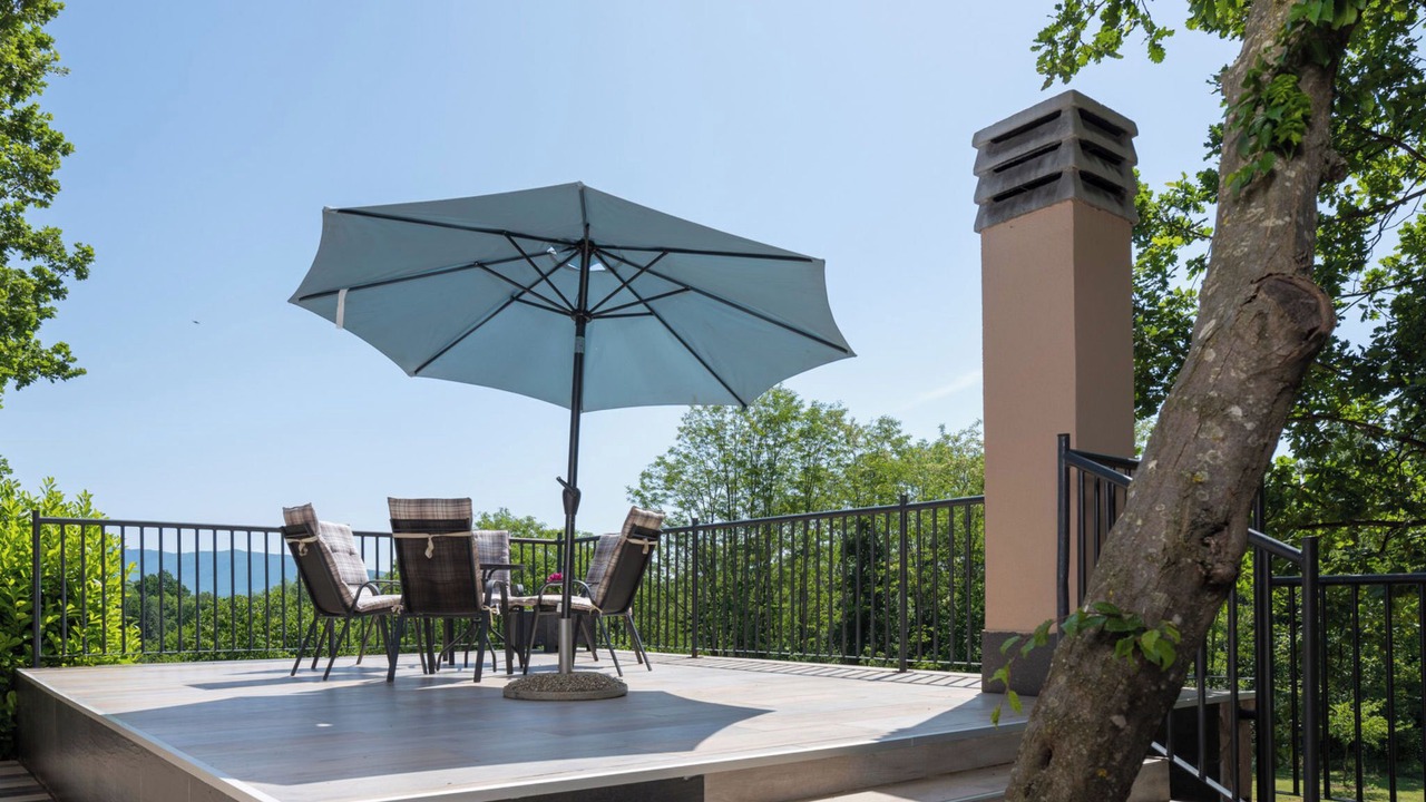 Photo of Patio Balcony in Zupanici