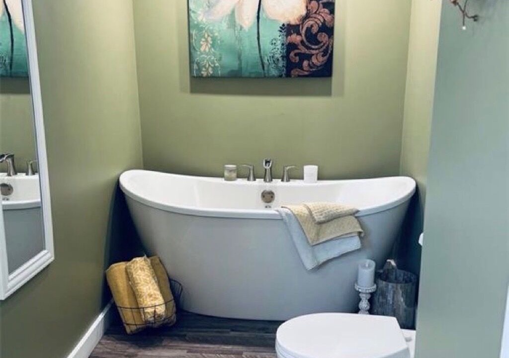 Photo of Bathroom in Crow Head