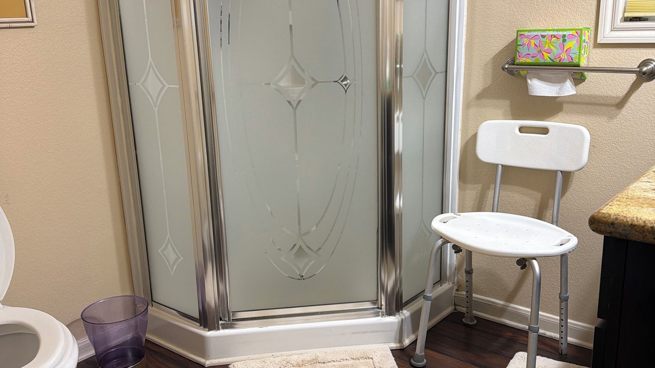 Photo of Bathroom in Smith Point