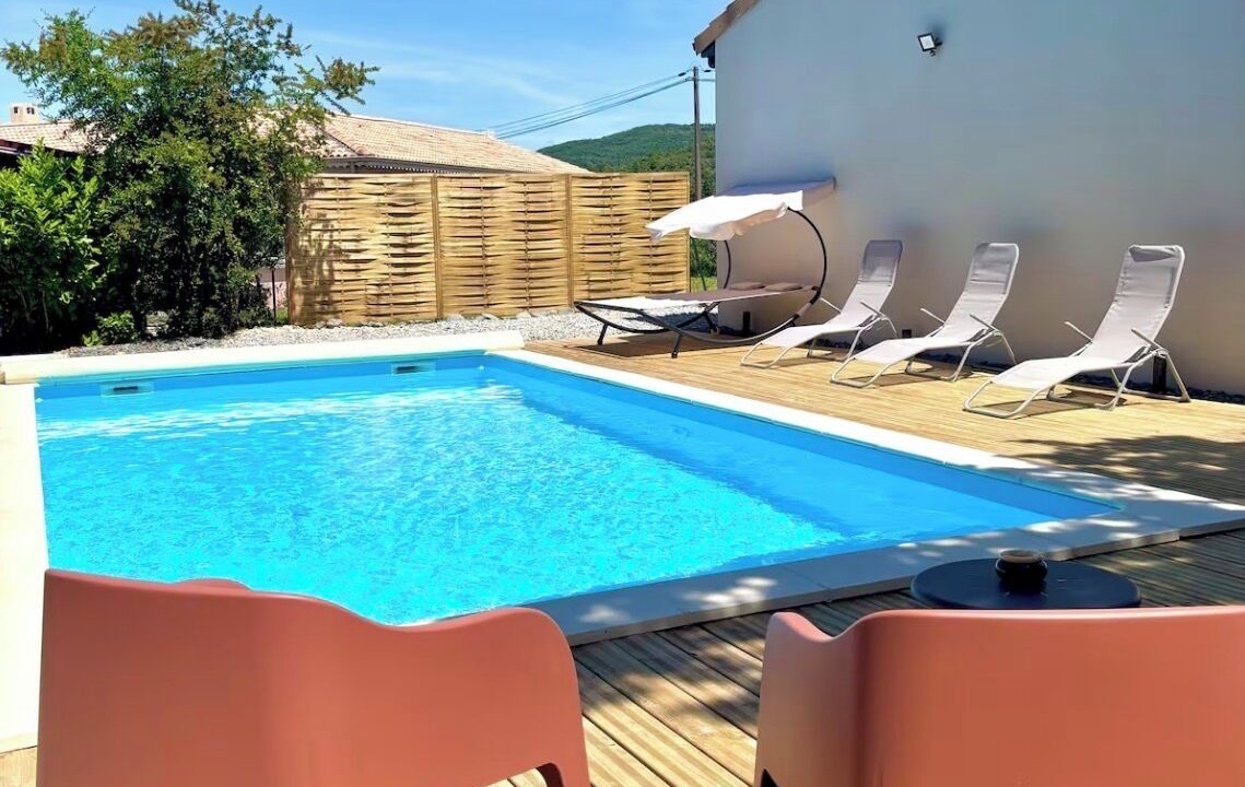 Photo of Outdoor in Grospierres