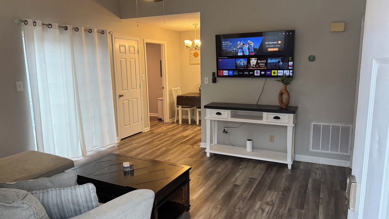 Photo of Livingroom in Warner Robins