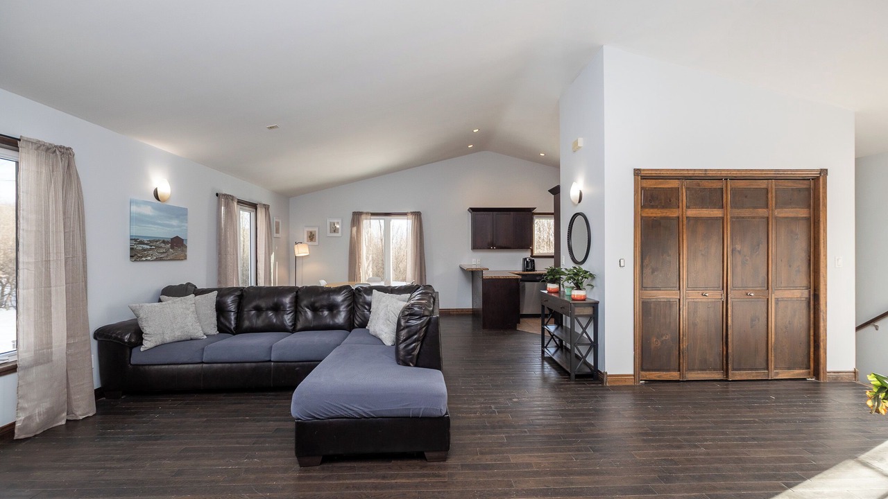 Photo of Livingroom in Meaford