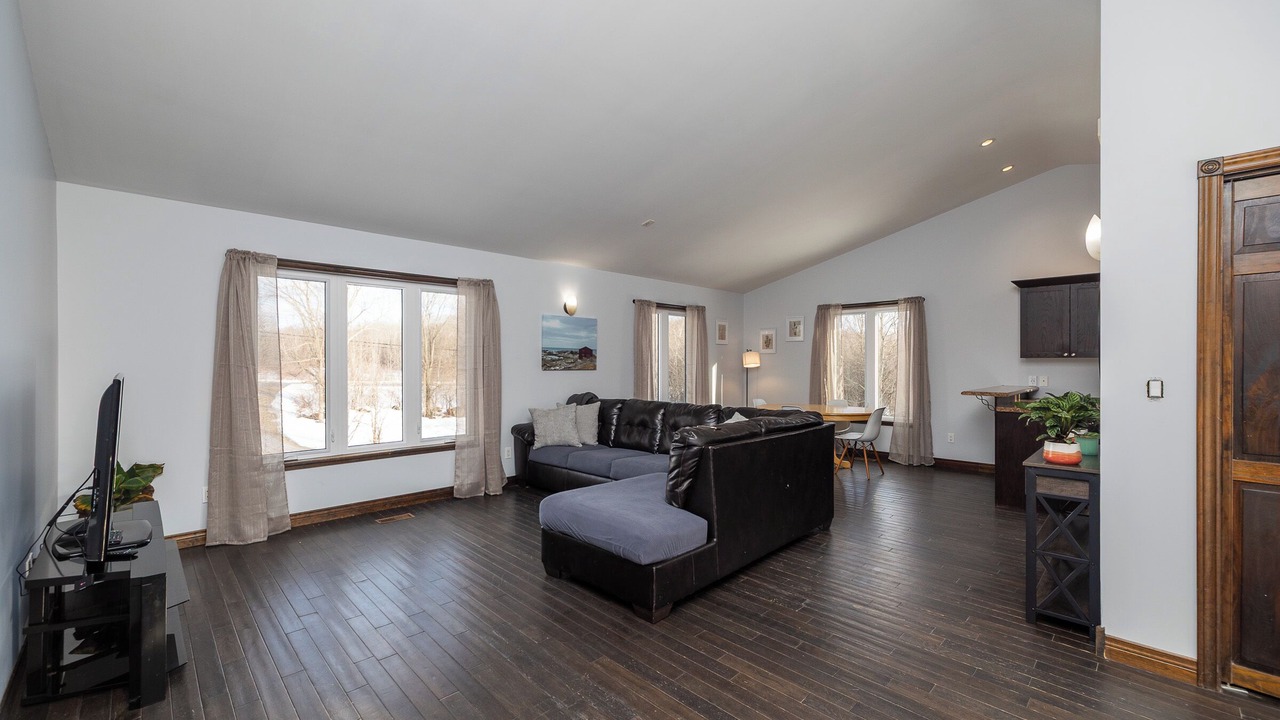 Photo of Livingroom in Meaford