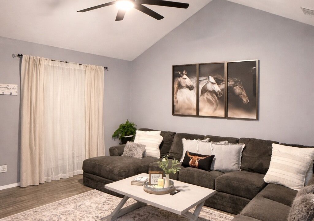 Photo of Livingroom in Detroit