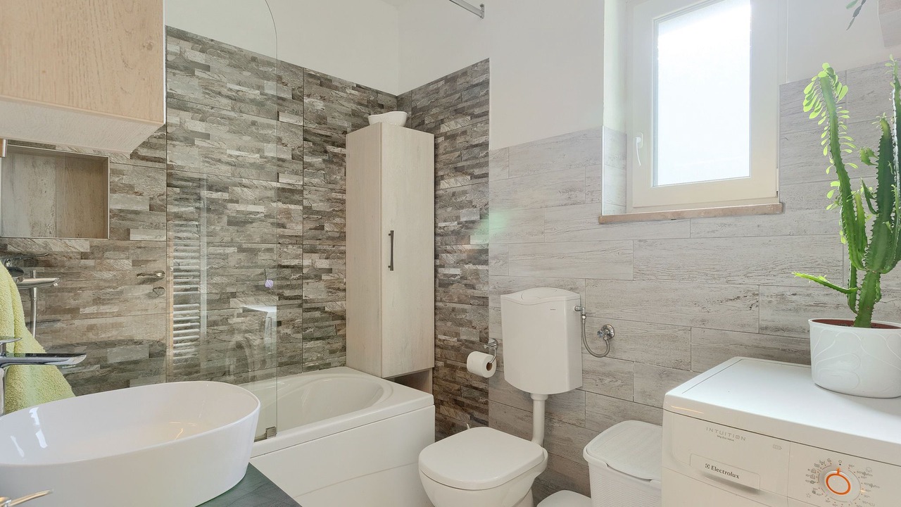 Photo of Bathroom in Beram