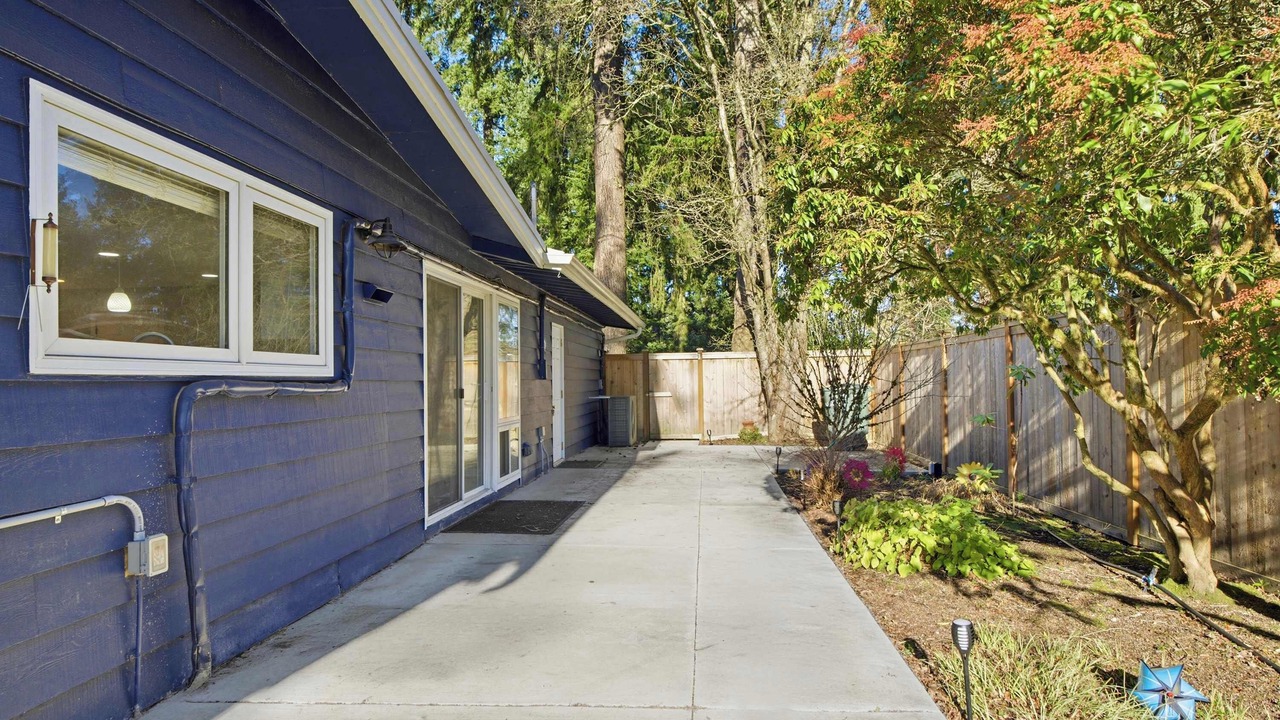 Photo of Outdoor in Northeast Bellevue