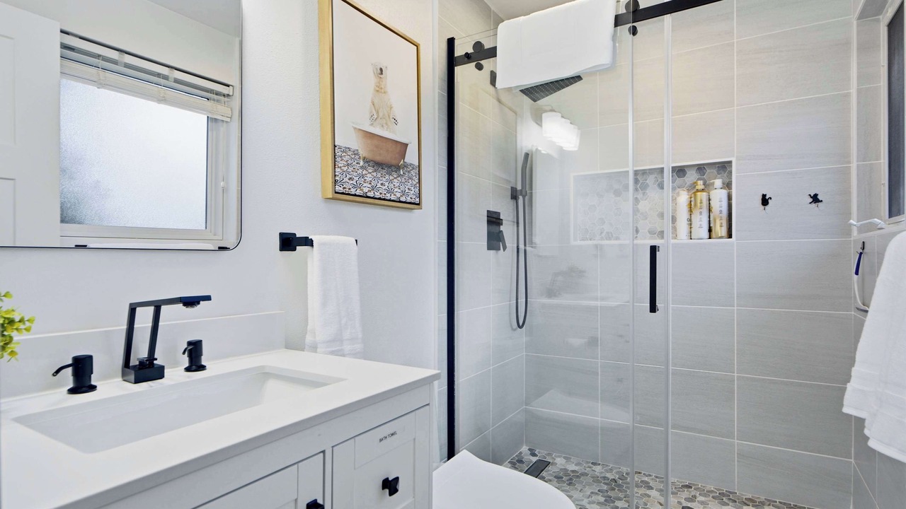 Photo of Bathroom in Northeast Bellevue