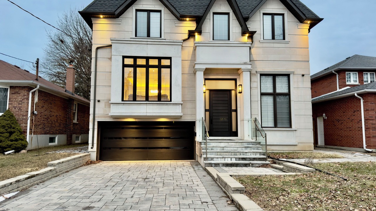 Photo of Outdoor in Willowdale
