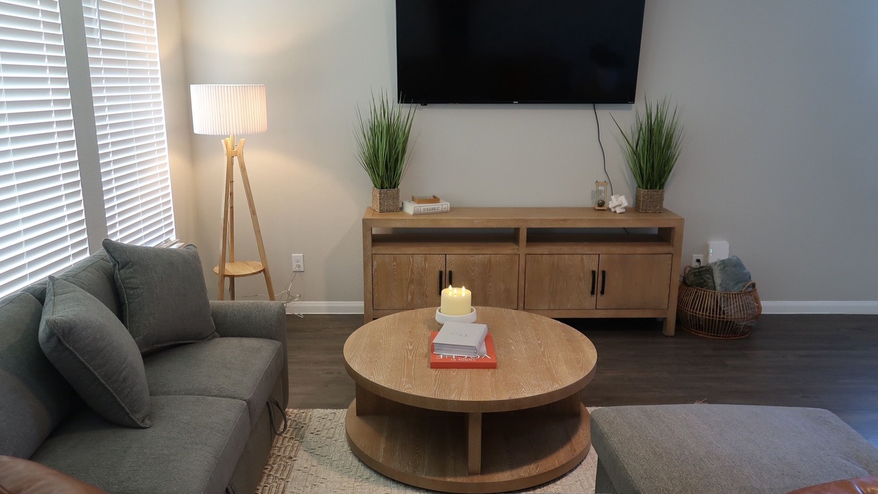 Photo of Livingroom in College Station