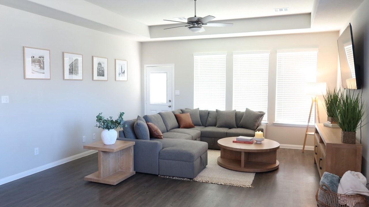 Photo of Livingroom in College Station