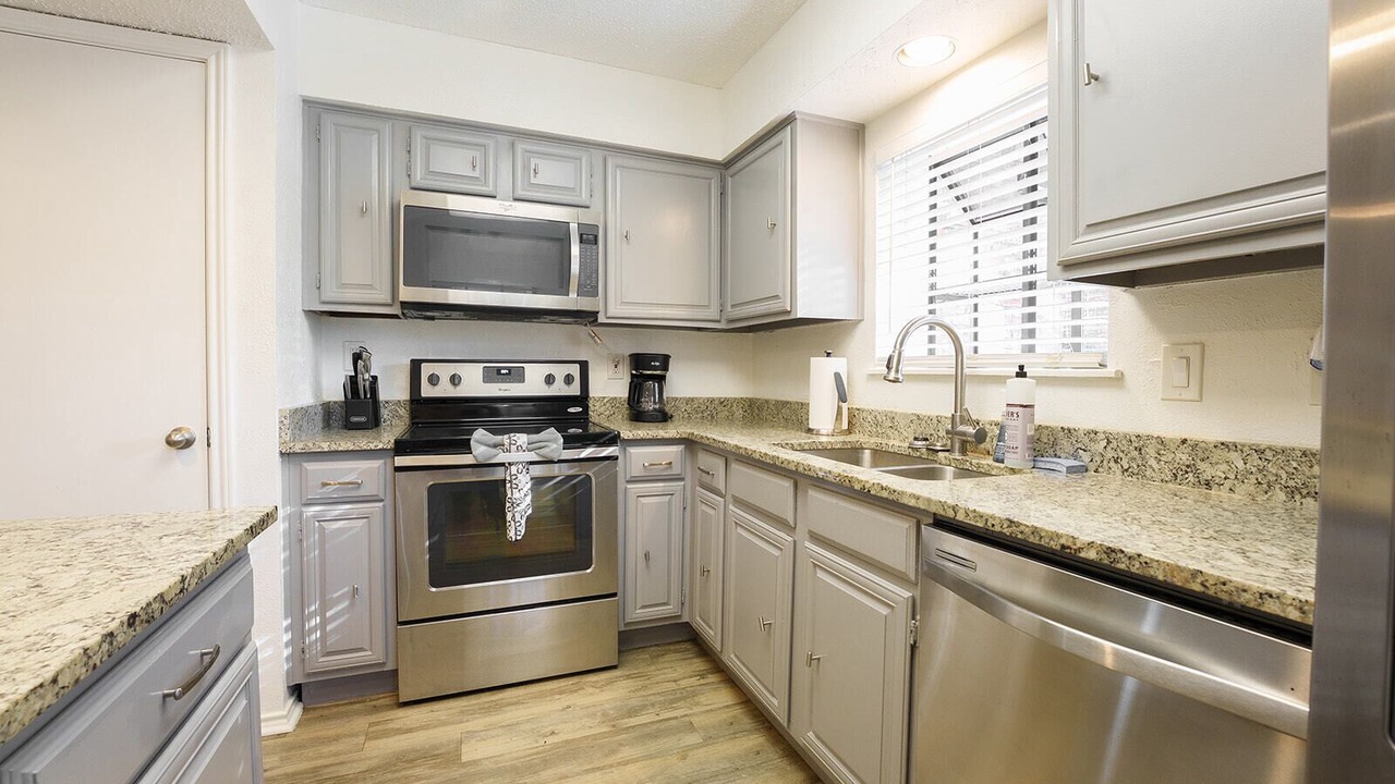 Photo of Kitchen in Far North Dallas