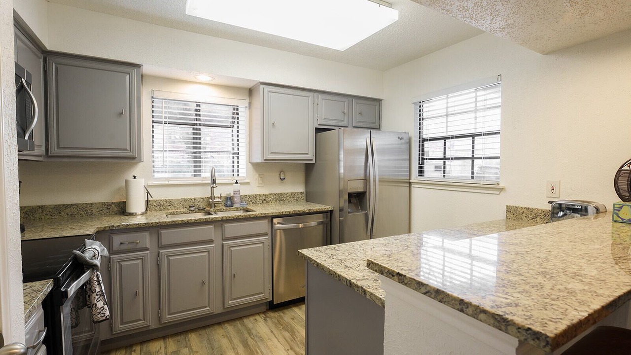 Photo of Kitchen in Far North Dallas