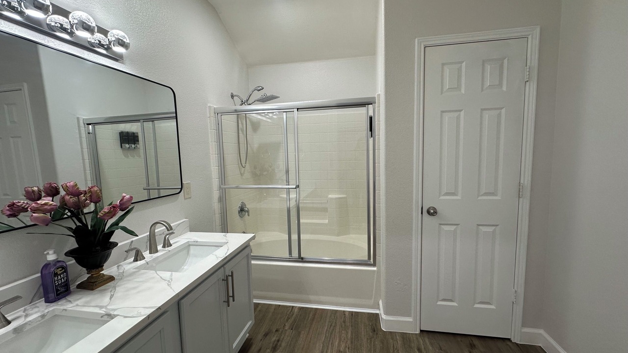 Photo of Bathroom in Grand Prairie