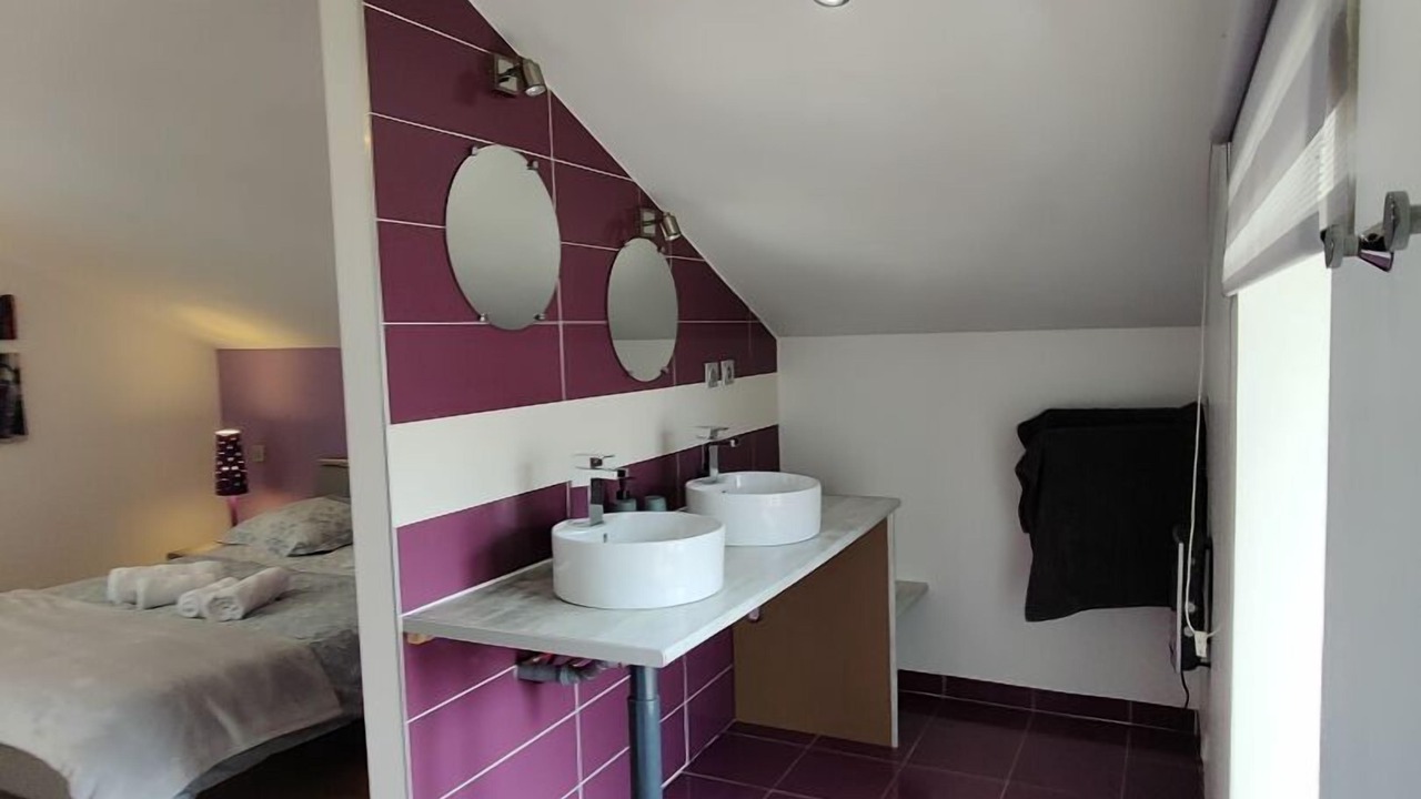 Photo of Bedroom in Graffigny-Chemin