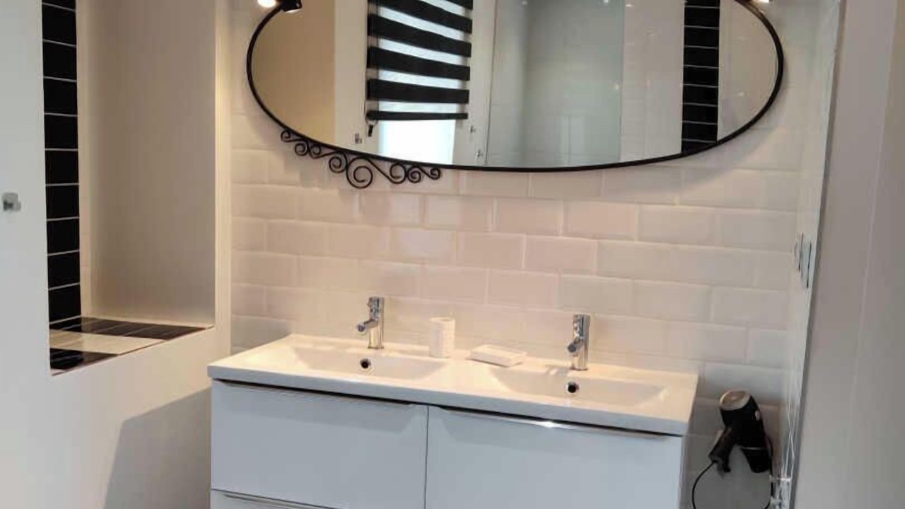 Photo of Bathroom in Graffigny-Chemin