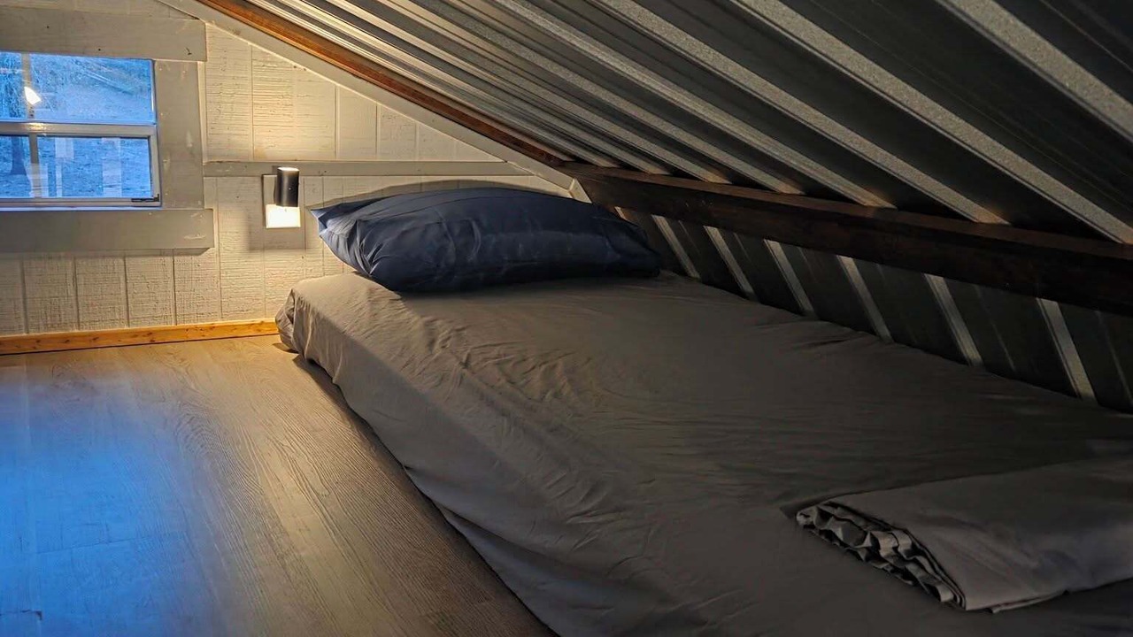 Photo of Bedroom in Fayette County