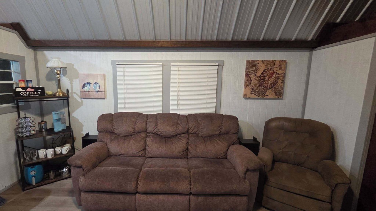 Photo of Livingroom in Fayette County