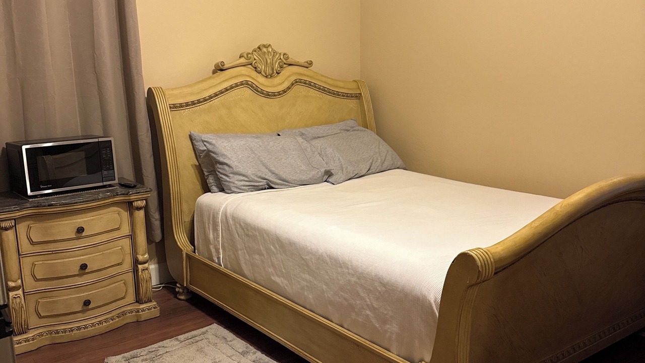 Photo of Bedroom in Canyon Trails West