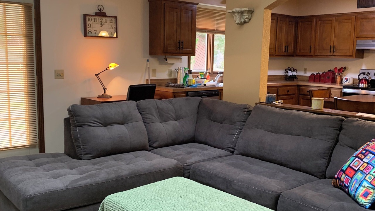 Photo of Livingroom in Hendersonville