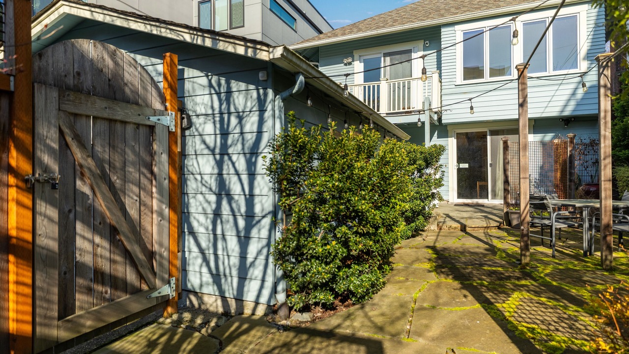 Photo of Outdoor in Green Lake
