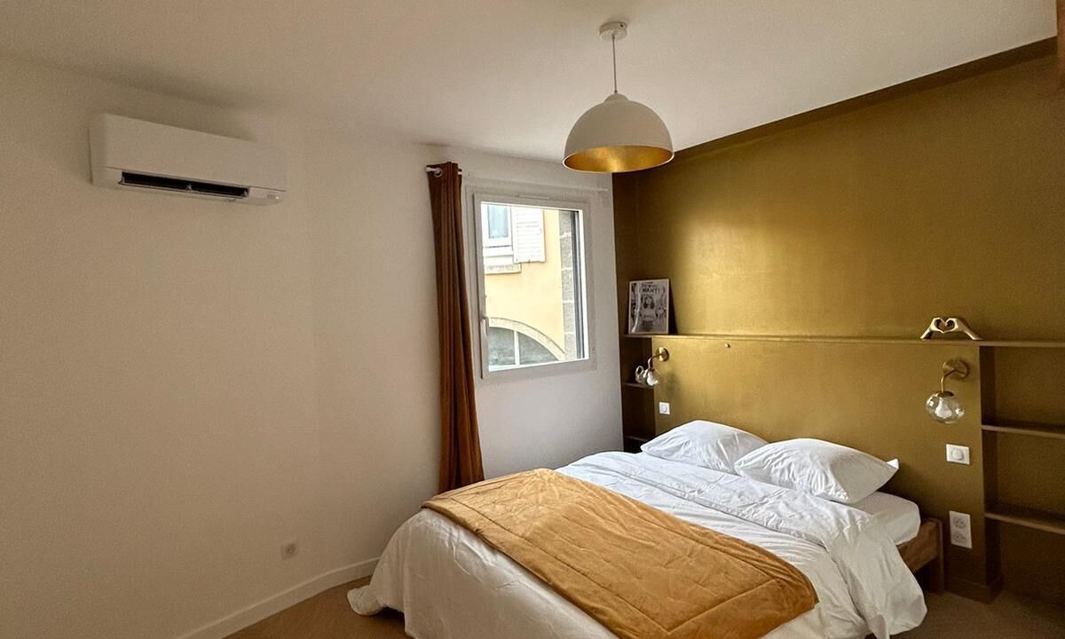 Photo of Bedroom in Orcet