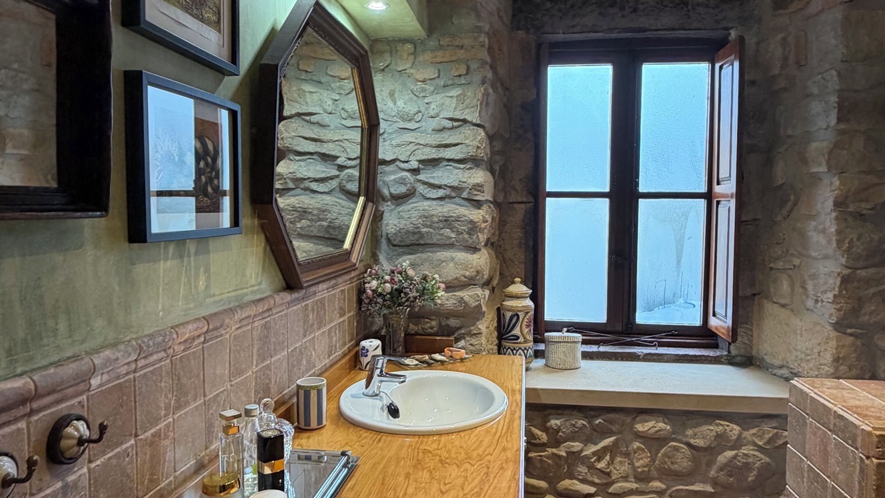 Photo of Bathroom in Barrio de Camino