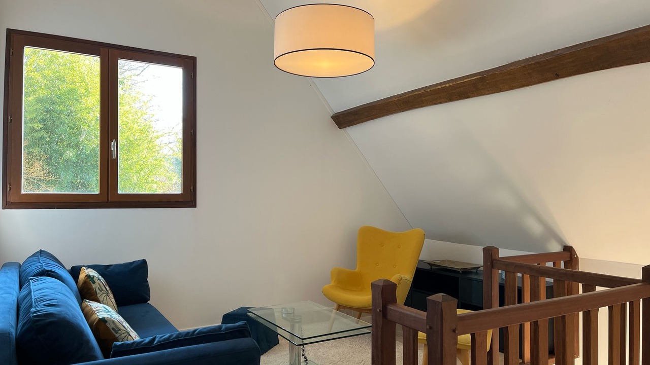 Photo of Livingroom in Saint-Martin-Saint-Firmin