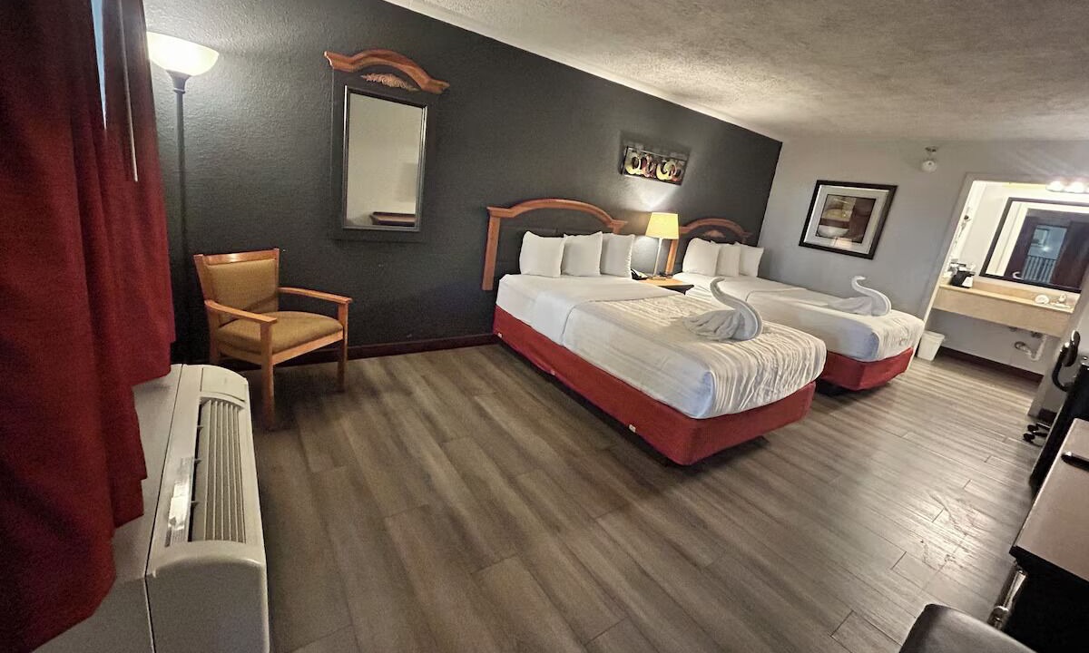 Photo of Others in Mattoon