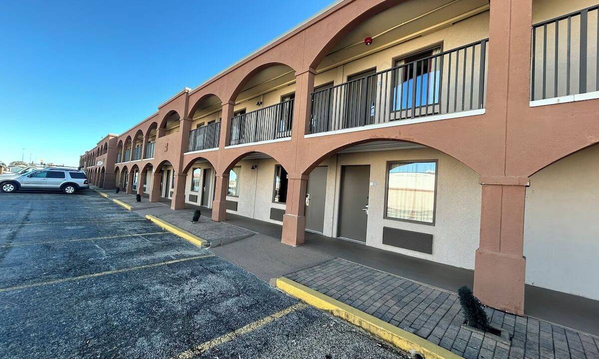 Photo of Outdoor in Mattoon