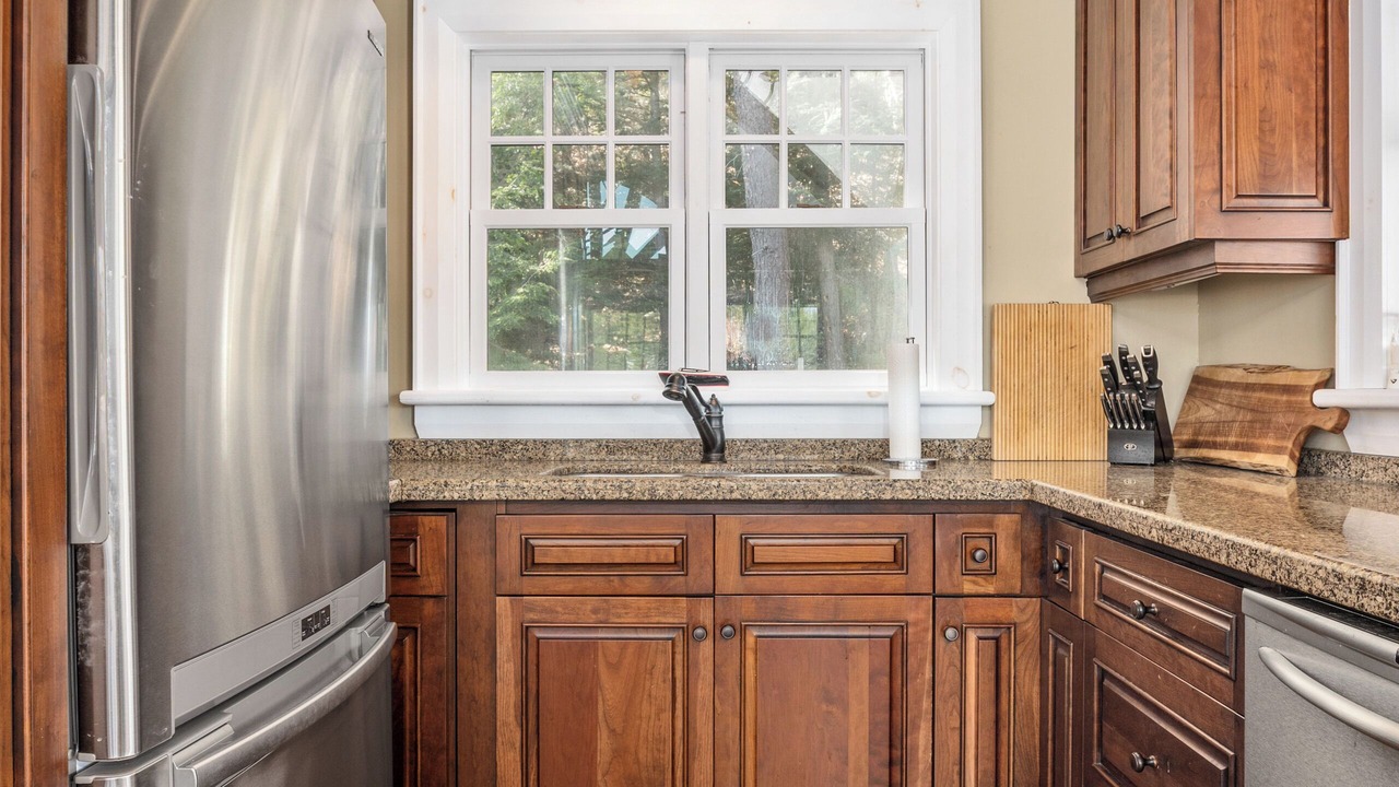 Photo of Kitchen in Muskoka Lakes