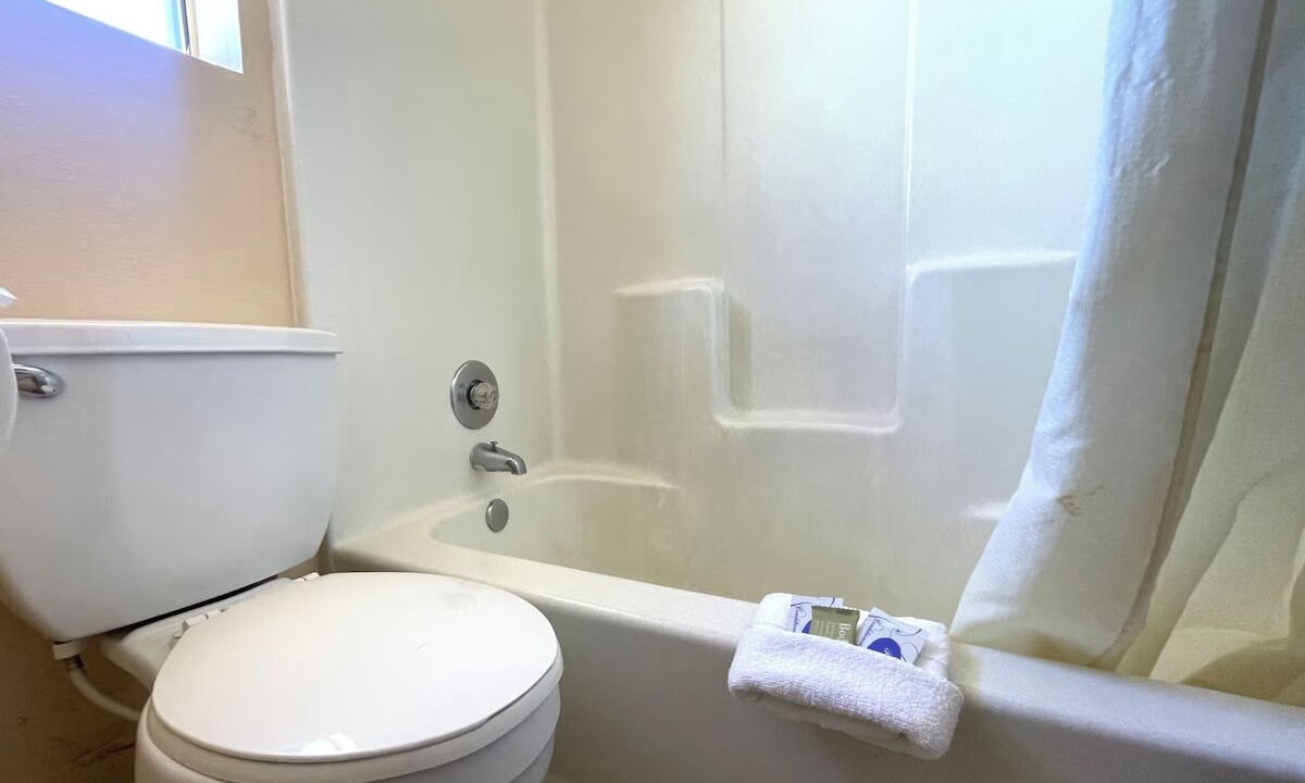 Photo of Bathroom in Seminole