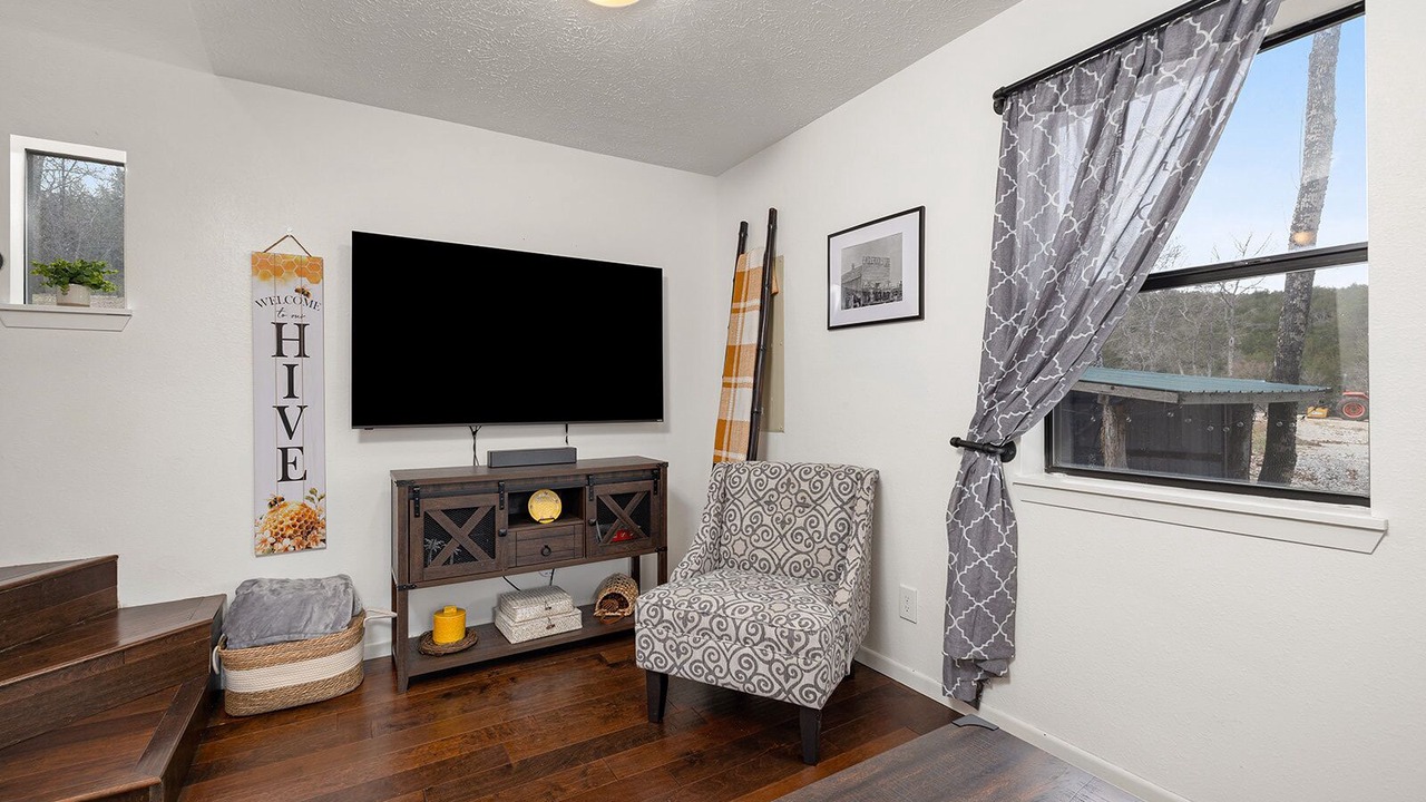 Photo of Livingroom in Eagle Rock