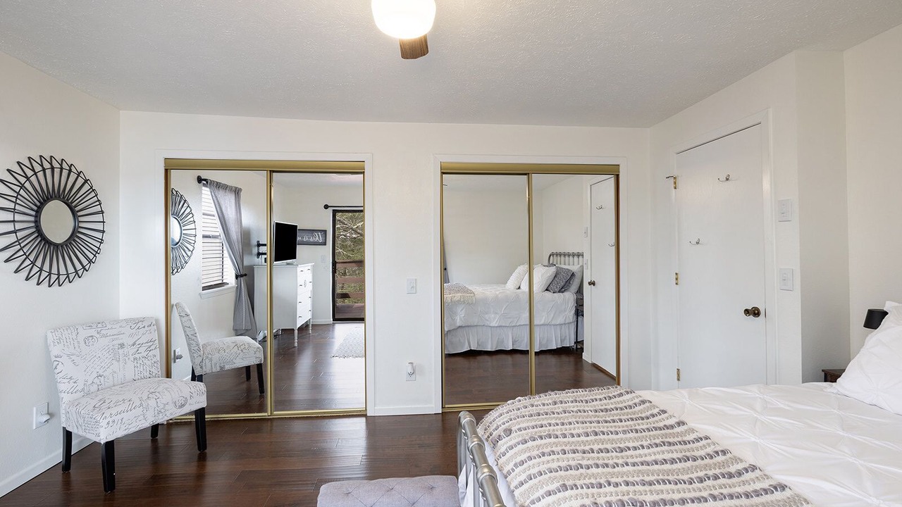 Photo of Bedroom in Eagle Rock