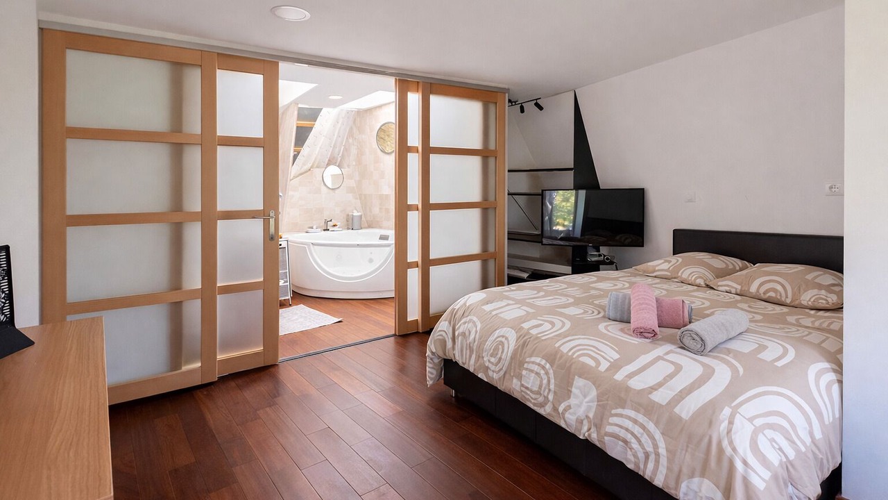 Photo of Bedroom in Aulnay-sous-Bois