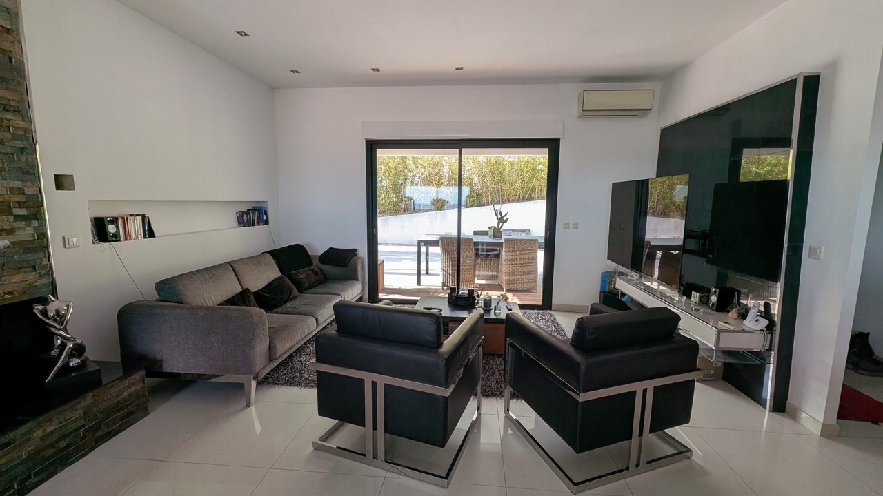 Photo of Livingroom in Furiani