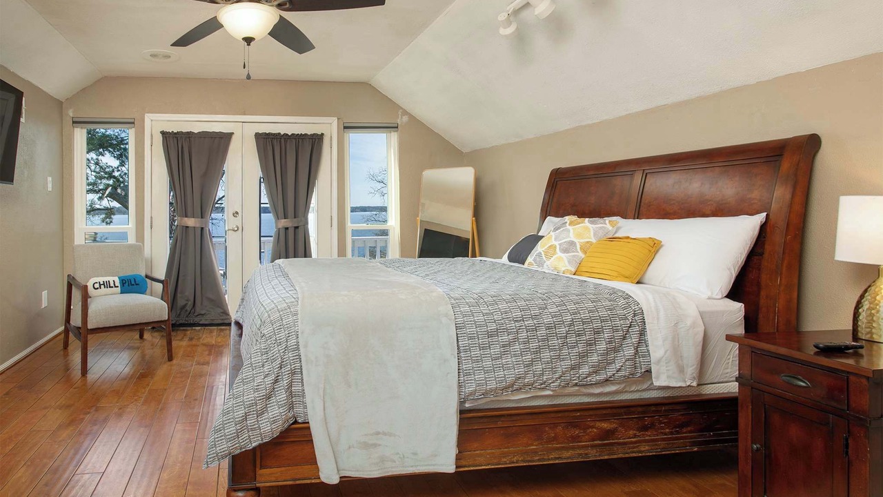 Photo of Bedroom in Flint