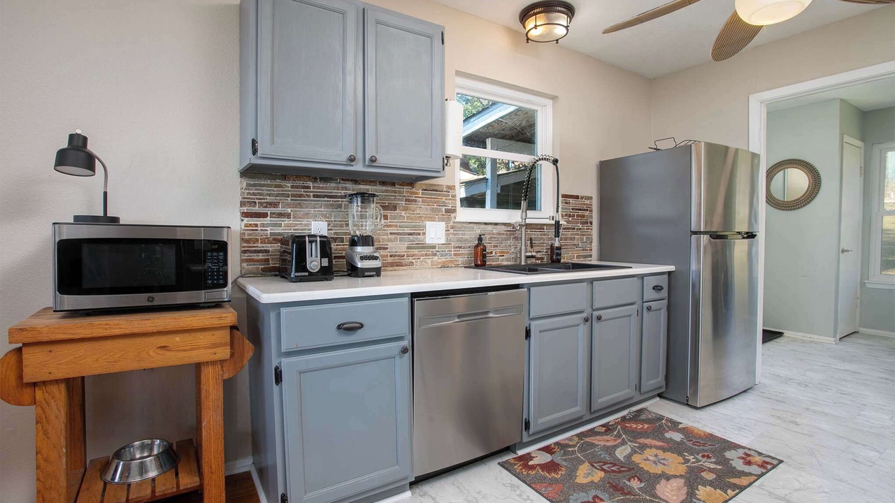 Photo of Kitchen in Flint