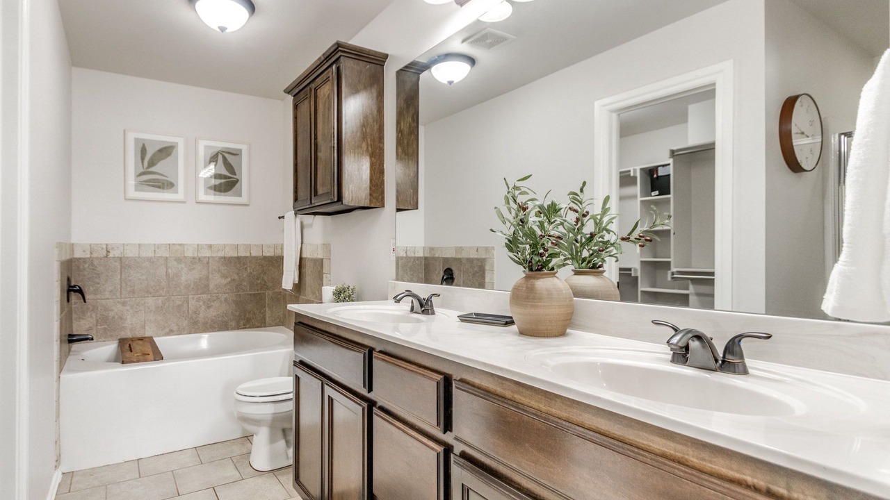 Photo of Bathroom in Moore