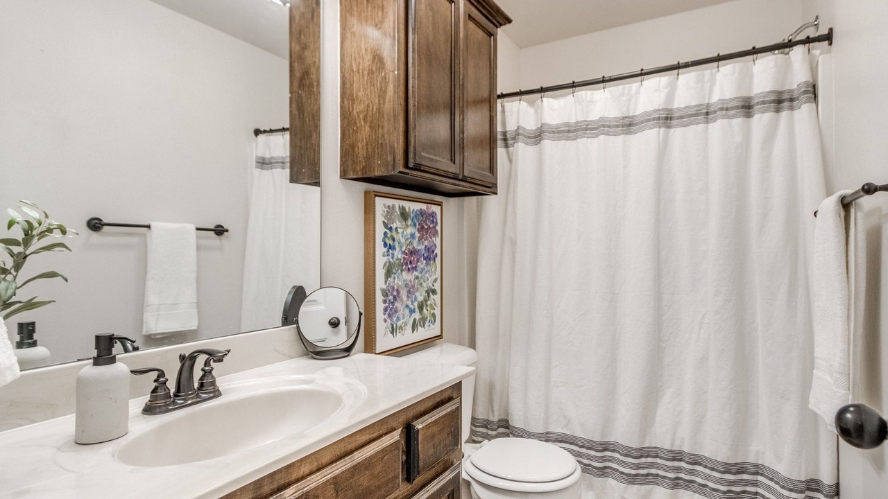 Photo of Bathroom in Moore