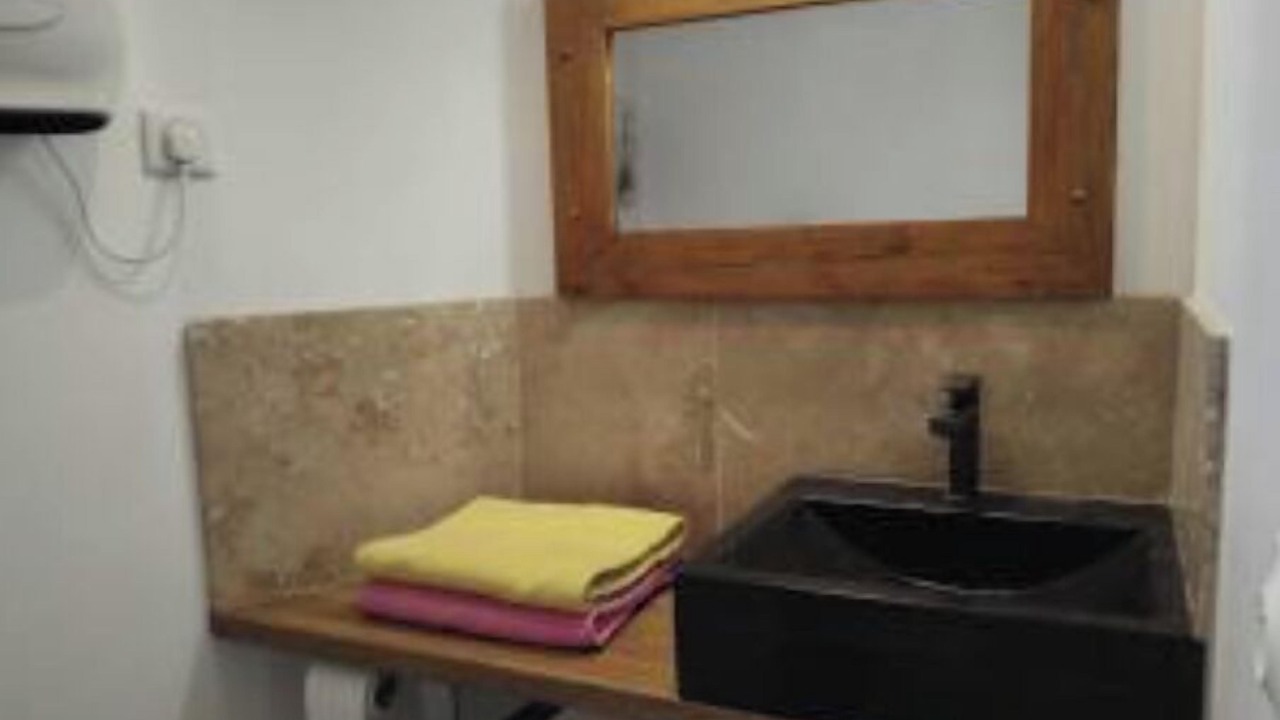 Photo of Bathroom in Chavagne
